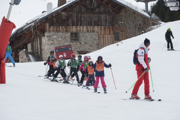 https://jpa.asso.fr/wp-content/uploads/2023/09/Sejourglisse-Courchevel-405-scaled-600x400.jpg